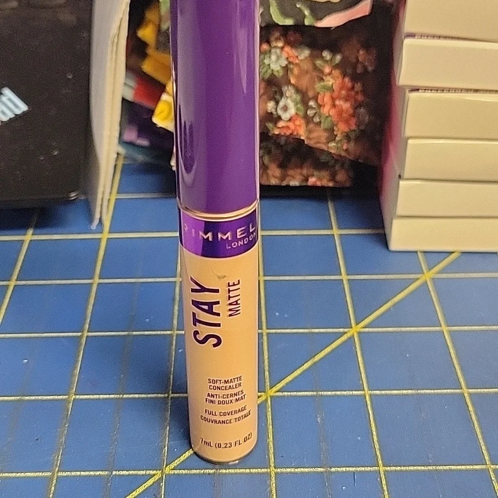 Rimmel Stay Matte Liquid Concealer New Sealed 7ml Tube 232 Warm Ivory